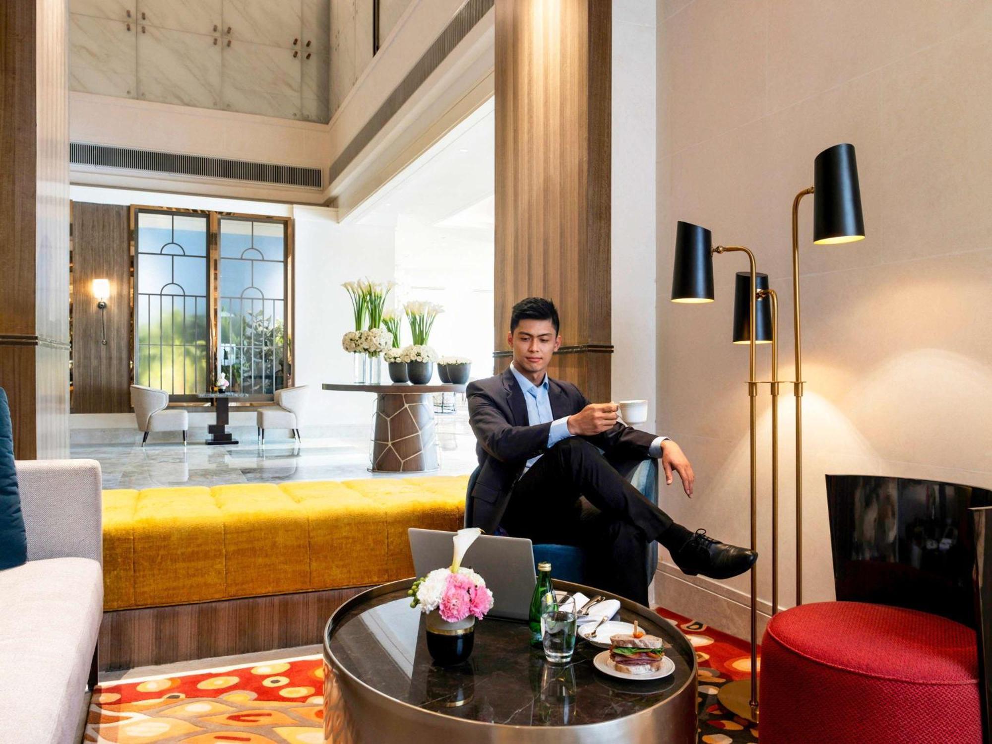 Admiral Hotel Manila - Mgallery Collection Екстер'єр фото